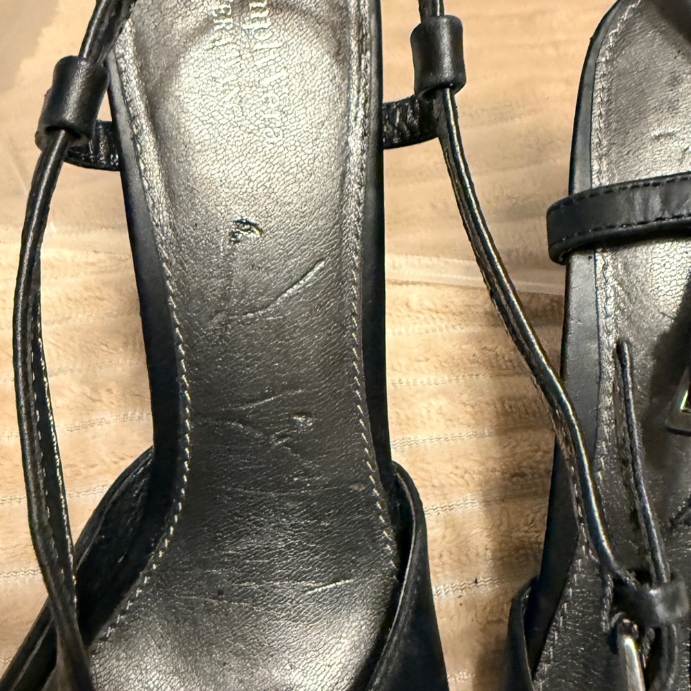 Simply Vera Vera Wang black strappy high-heel - Picture 8 of 9